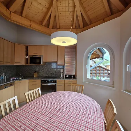 Appartamento Chateau B33 Appartement-fewo 6-bettwohnung By Interhome Saas-Fee