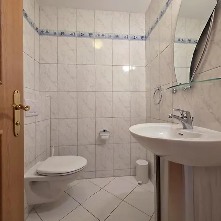 Appartamento Chateau B33 Appartement-fewo 6-bettwohnung By Interhome