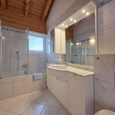 Appartamento Chateau B33 Appartement-fewo 6-bettwohnung By Interhome